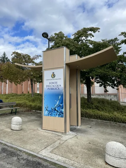 Rivestimento Fontana esterna